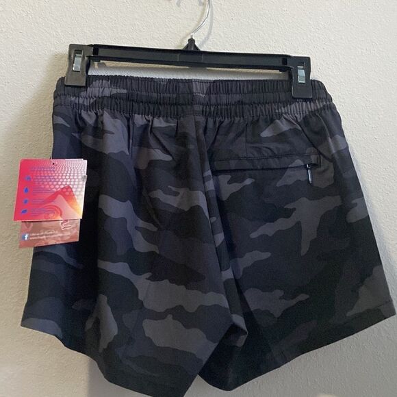 Kanu Surf Women's Darren Stretch UPF 50+ Active Swim and Workout Boardshort Sz 0 - Picture 8 of 9